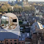 Nyaraló Quadrant House York